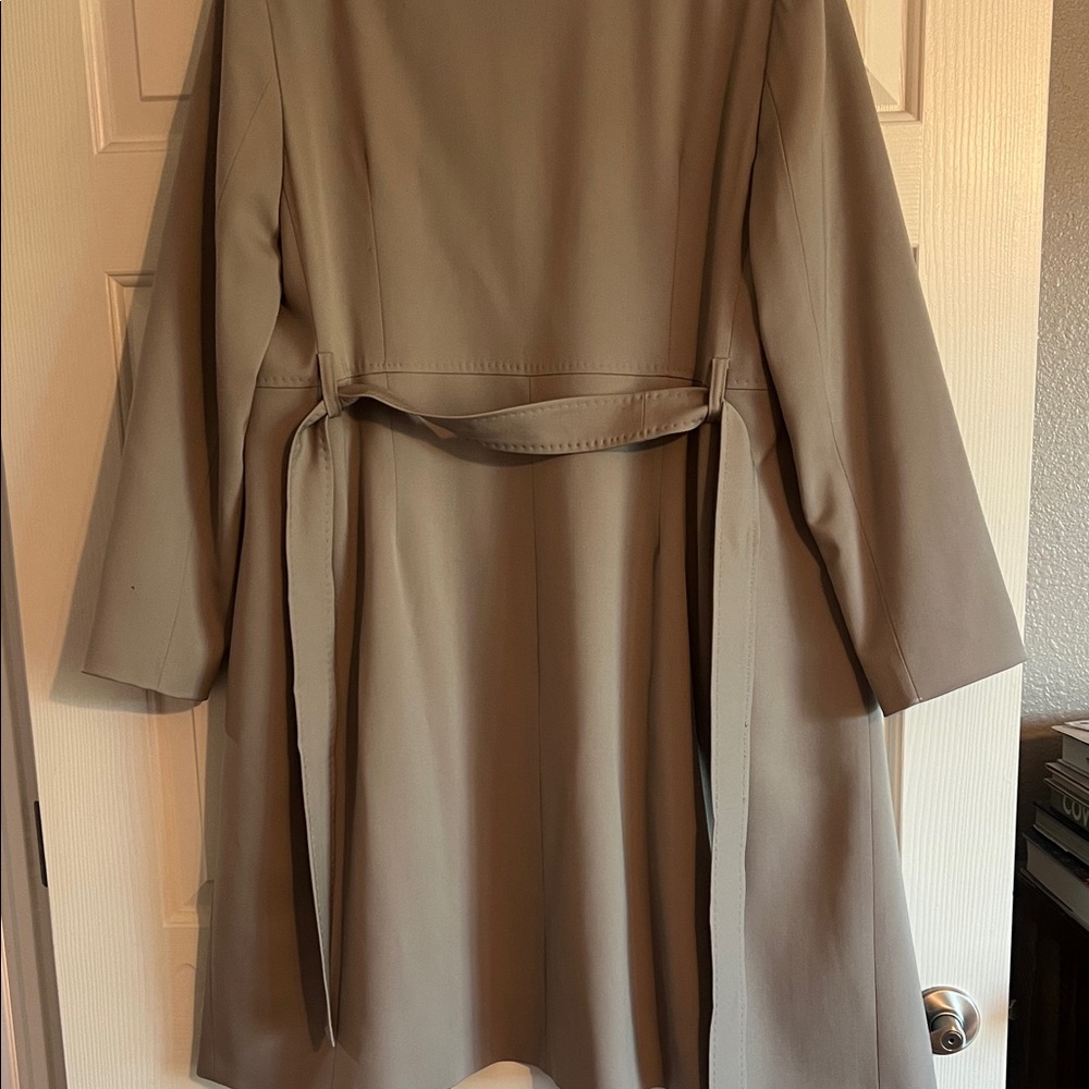 Light Taupe blazer coat - Picture 5 of 9